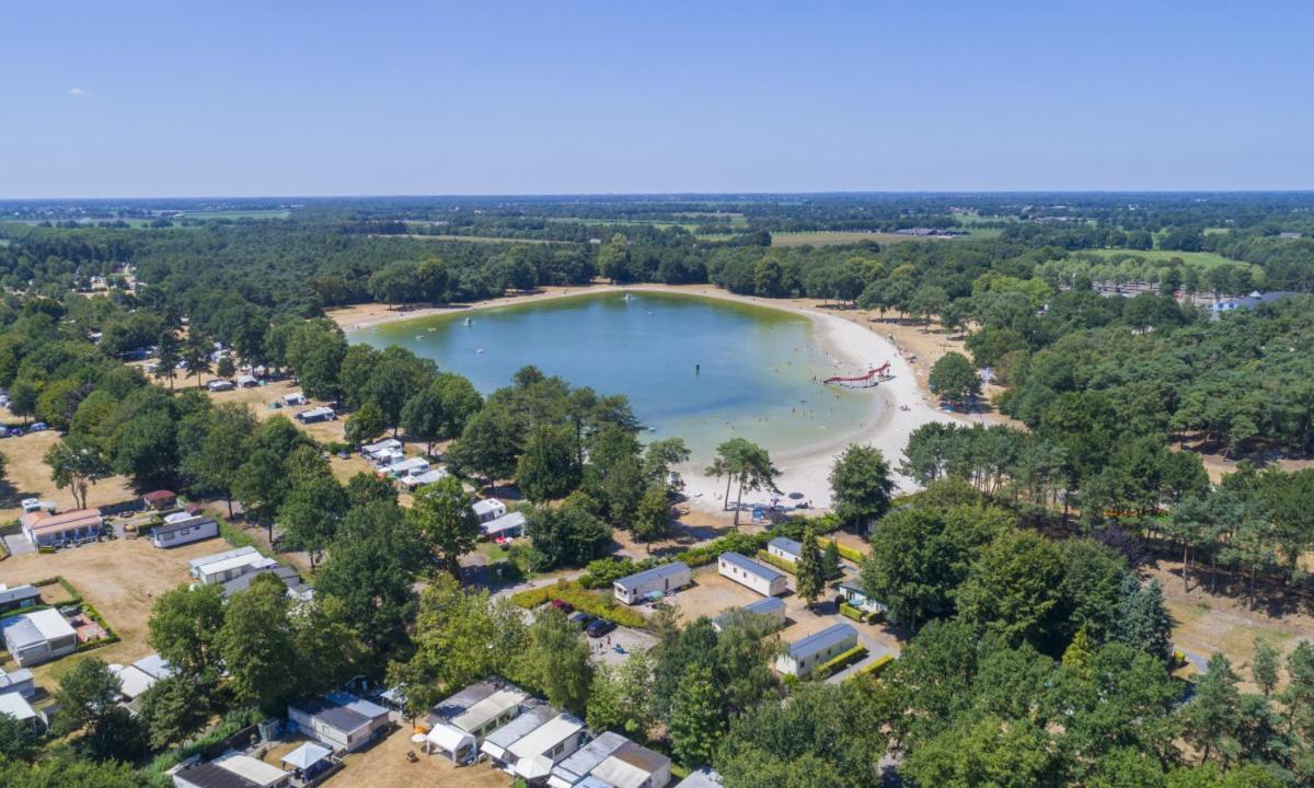 Vakantiepark De Bergen Wanroij - Safaritent Exterior foto